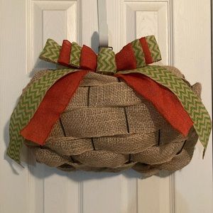 Fall Burlap Pumpkin Wreath